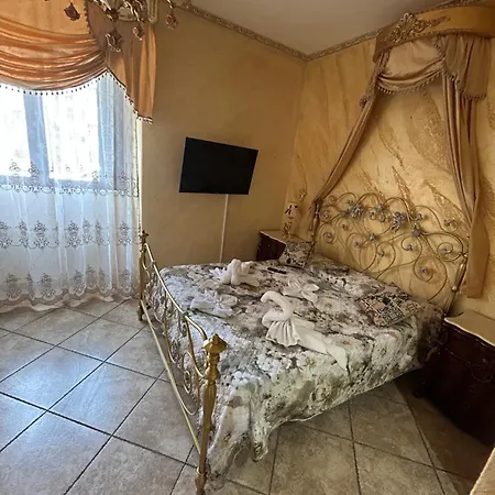 Holiday home Barocco House *